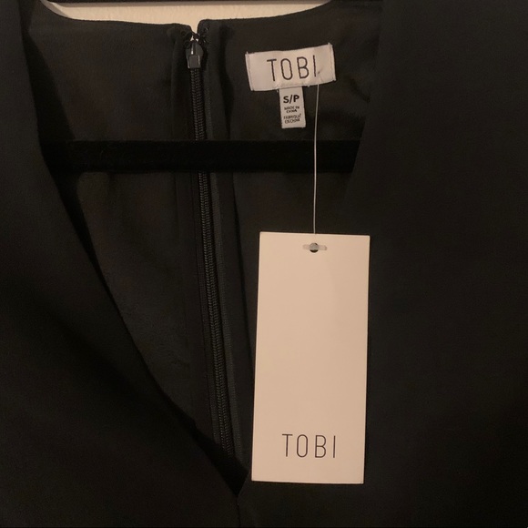 Black Skater Dress - Picture 5 of 6